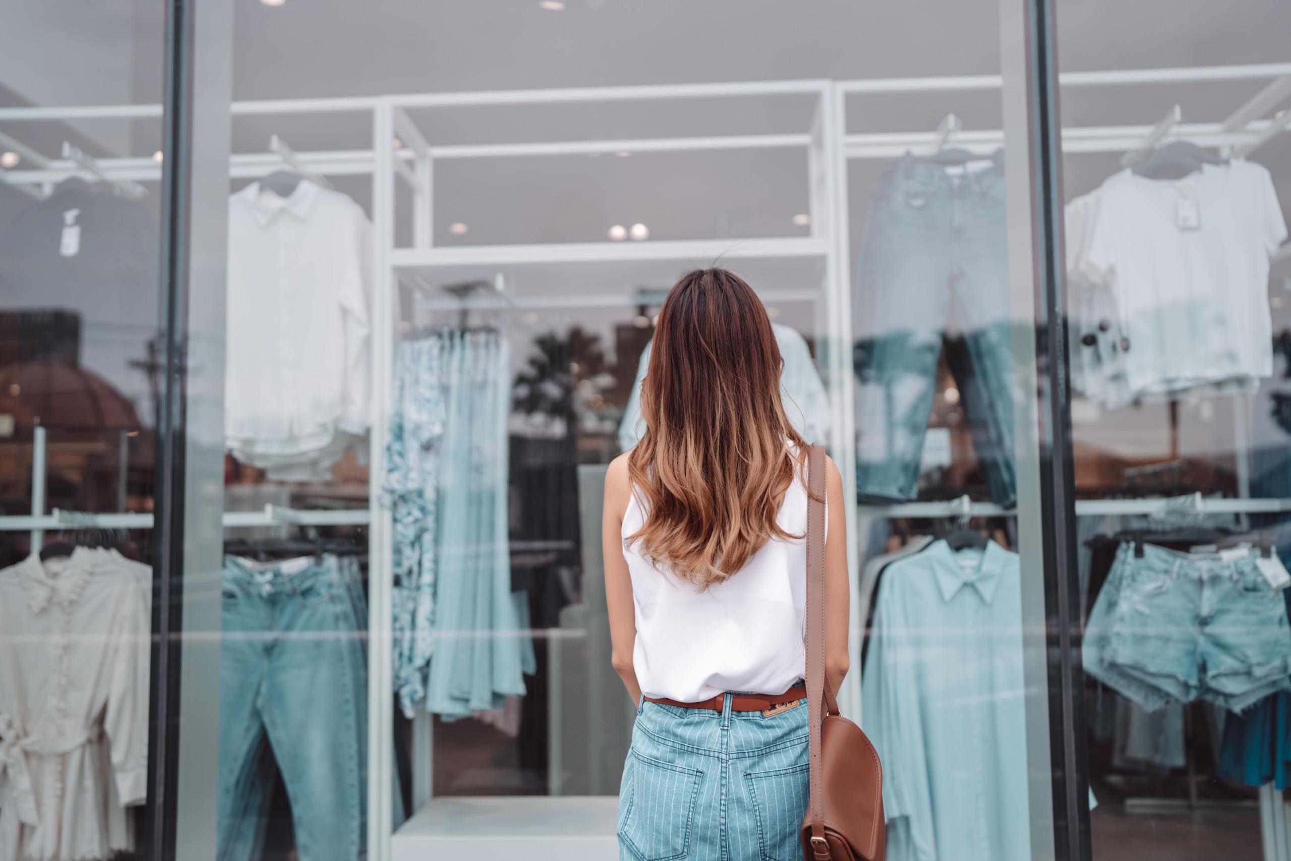 Modern Merchandising – Evolution from the Endless Aisle to Right Aisle Featured