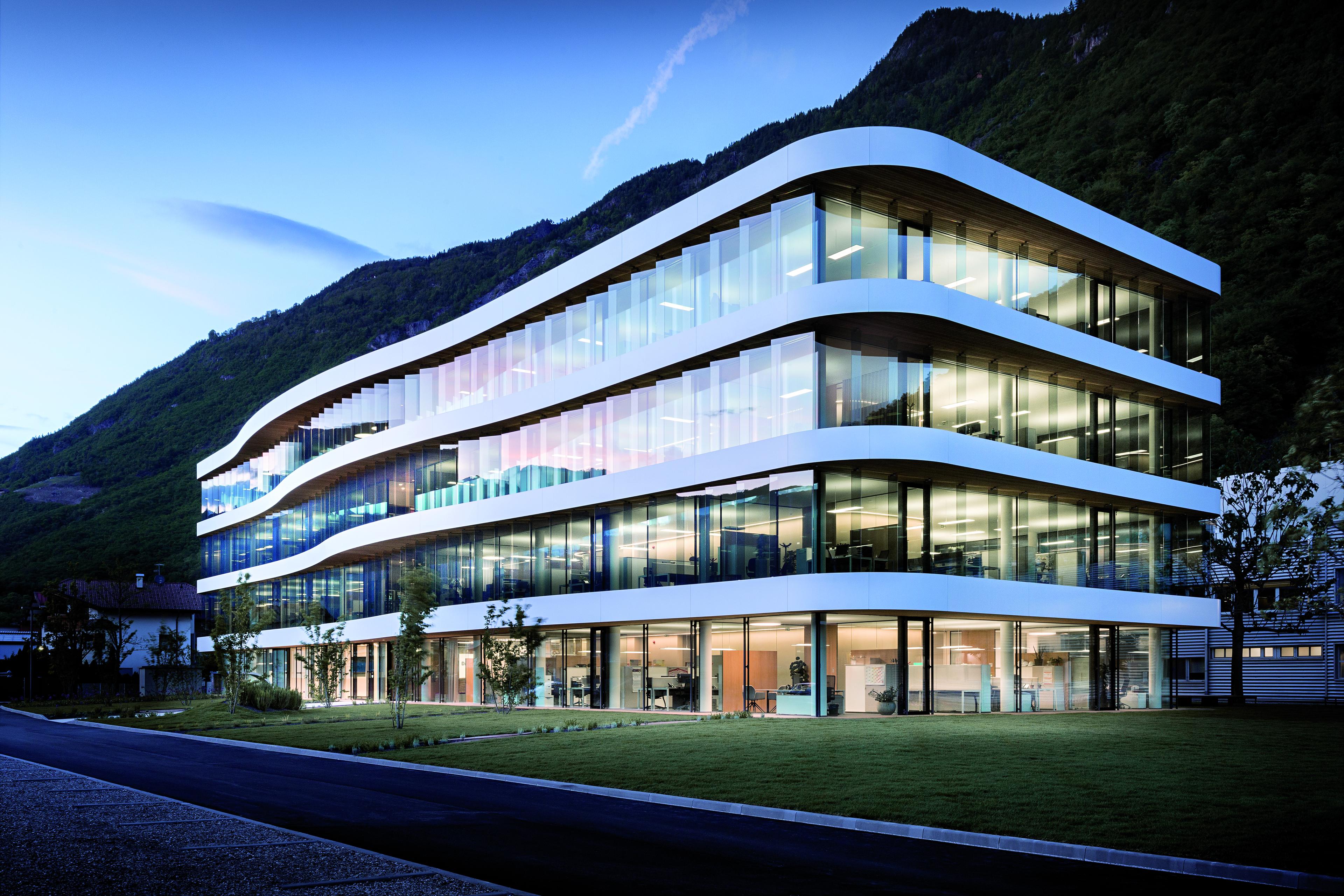 Dr. Schär Scales Compliant Product Content Across 100+ Countries with AI-driven Centric PXM Featured